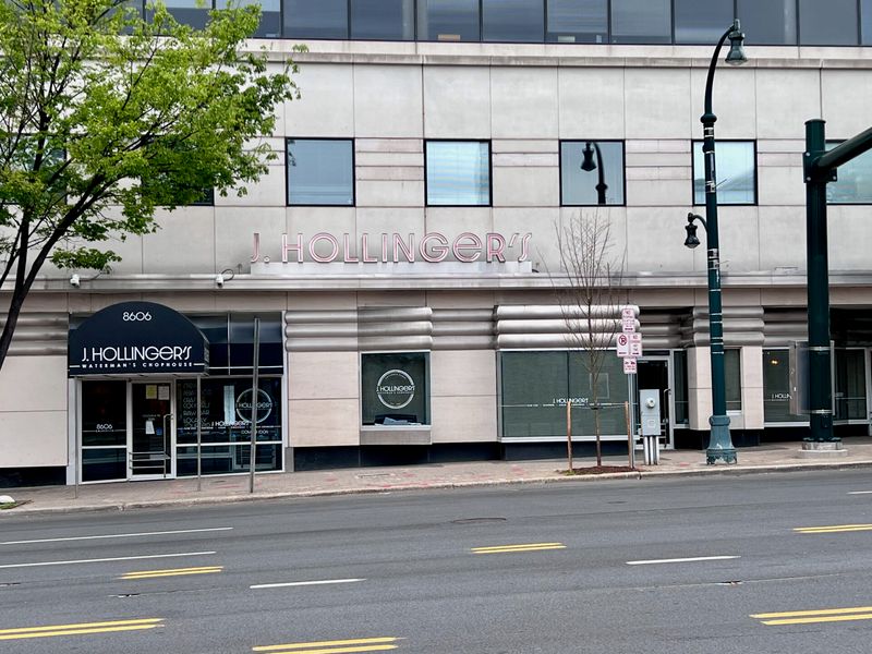J. Hollinger's (Maryland)