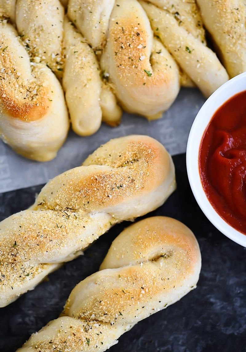 Garlic Parmesan Crescent Breadsticks