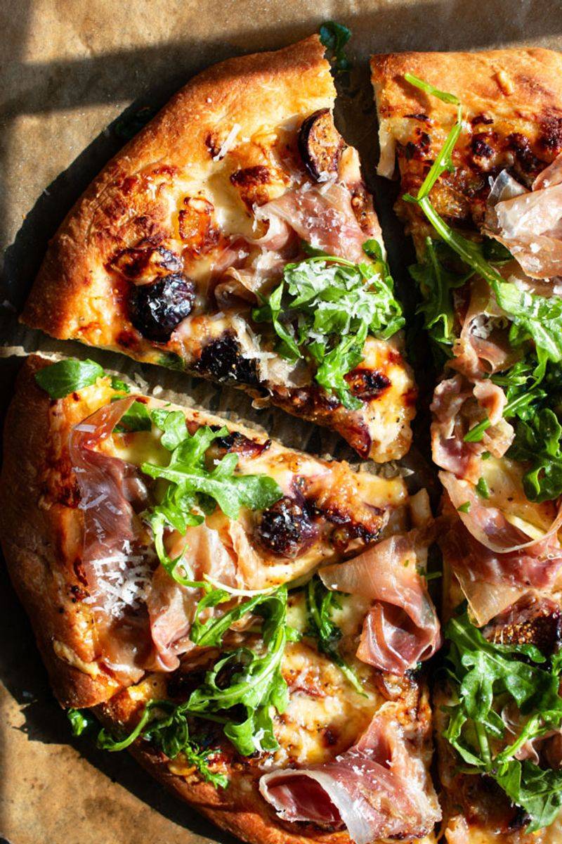 Fig And Prosciutto Pizza