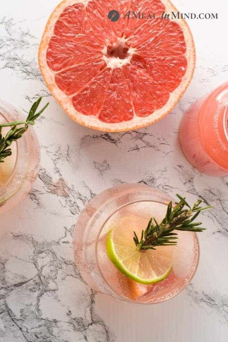 Grapefruit Rosemary Refresh
