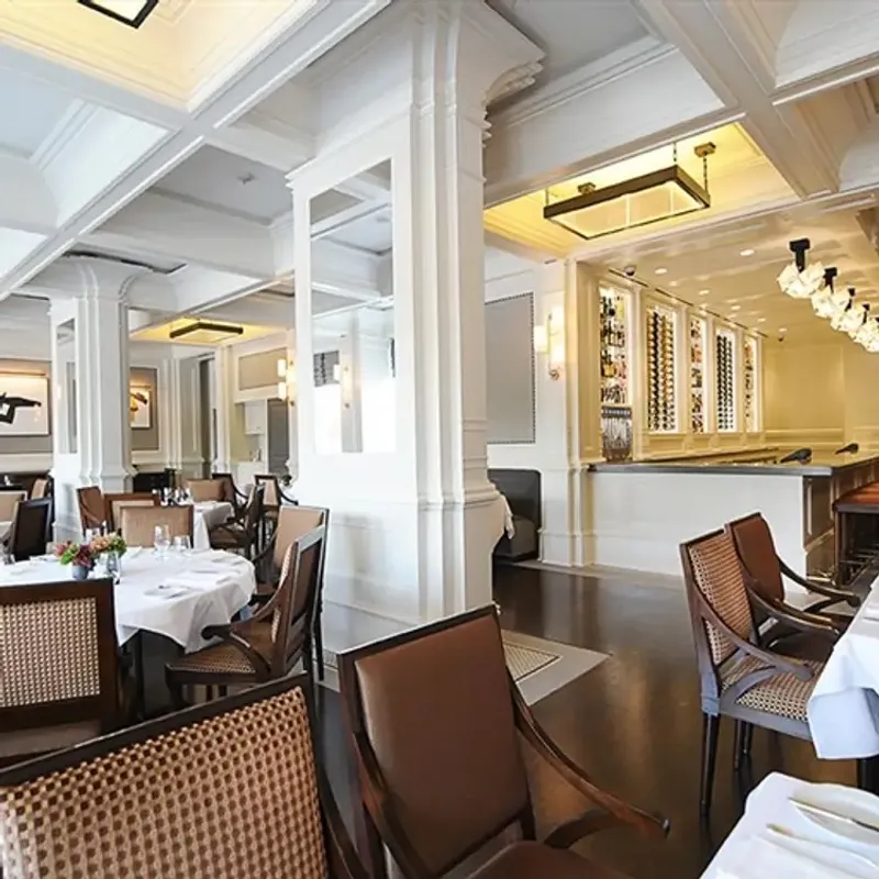 One Eleven at the Capital Hotel (Arkansas)