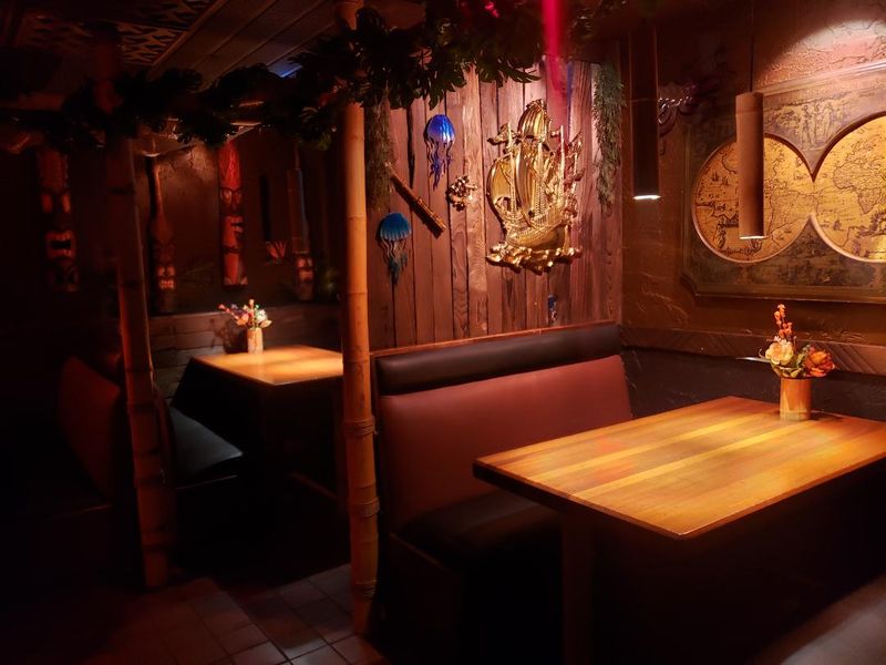 Da Tiki Hut
