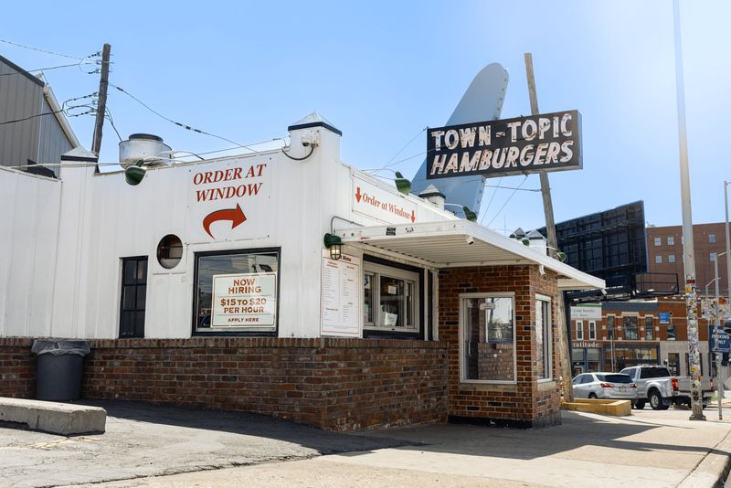 Town Topic Hamburgers (Missouri)
