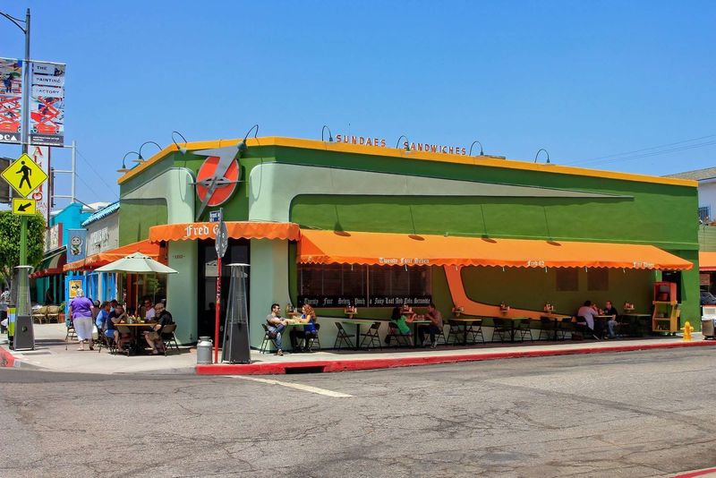 Fred 62 - Los Feliz, Los Angeles