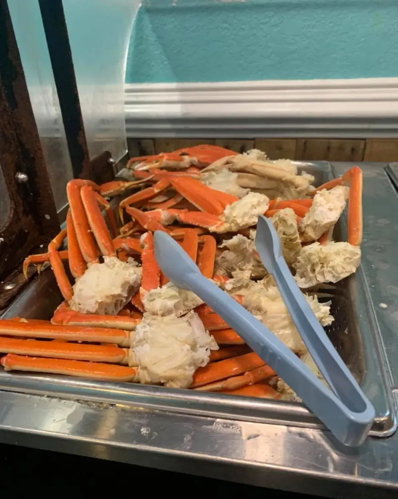 Jimmy's Seafood Buffet: Outer Banks Legend