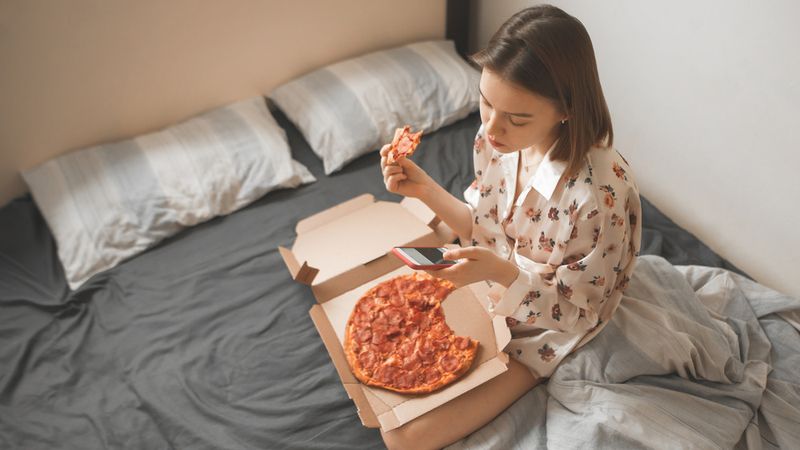 Pepperoni pizza late at night