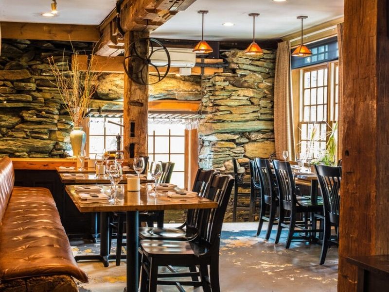 Vermont – Hen of the Wood, Waterbury