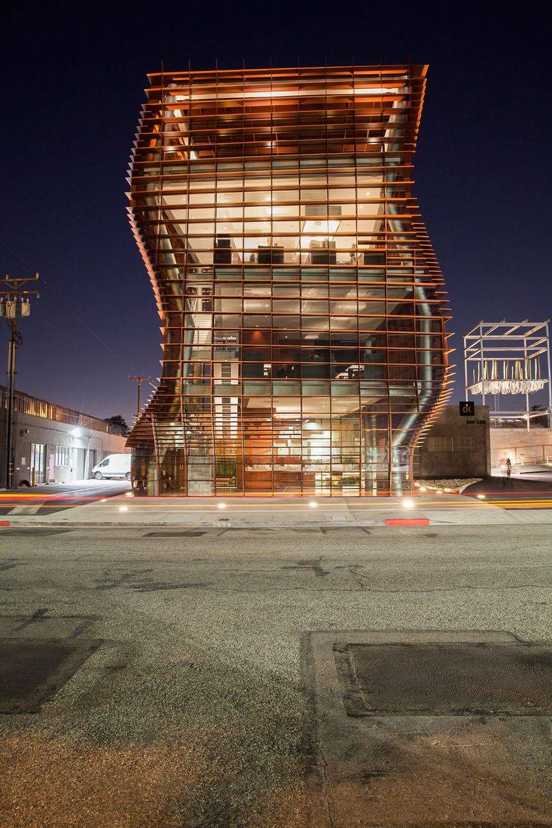 Vespertine, Los Angeles