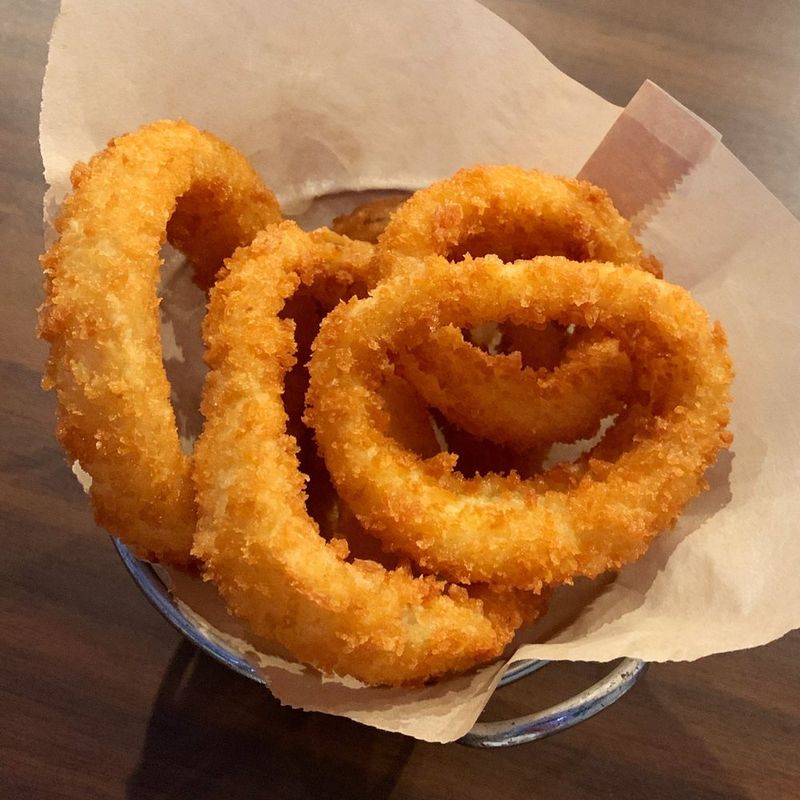 Duffy's Sports Grill: Sporty Stacks of Crunch