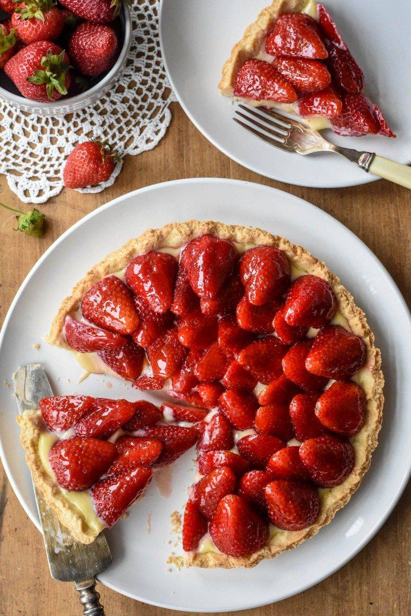 Strawberry tart