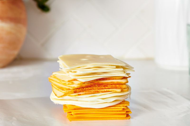 Deli sliced cheese