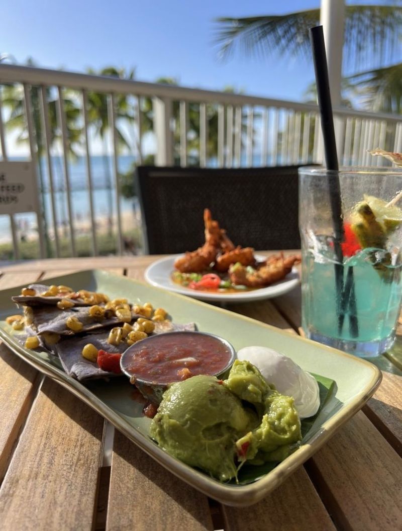 Tiki’s Grill & Bar (Waikiki)