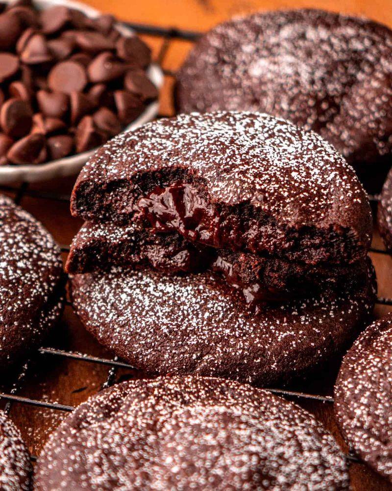 Chocolate Lava Cookies