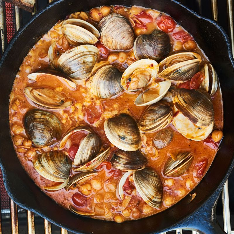 Shellfish in Tomato or Wine Broth