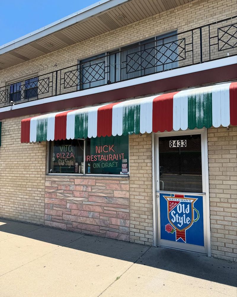 Vito and Nick's - Illinois