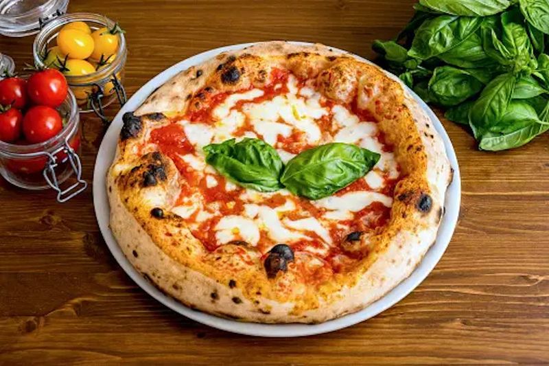 Classic Margherita Pizza