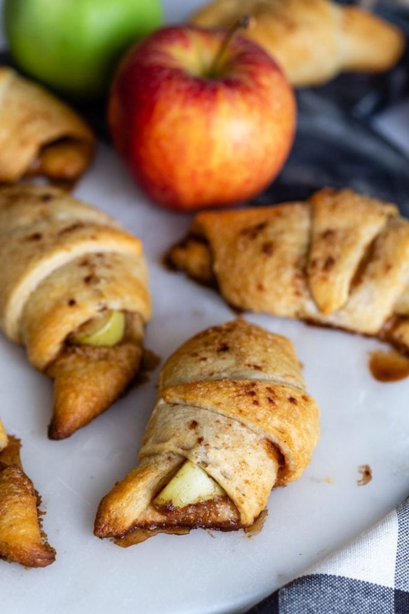 Apple Pie Crescent Rolls