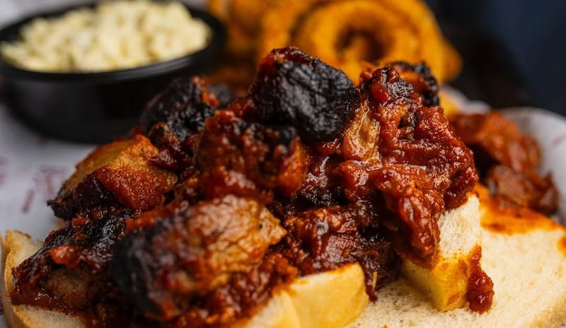 Arthur Bryant’s Barbeque – Burnt-End Sandwich