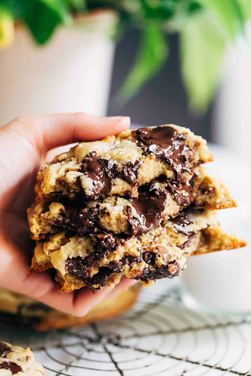 Bakery-Style Chocolate Chip Cookies