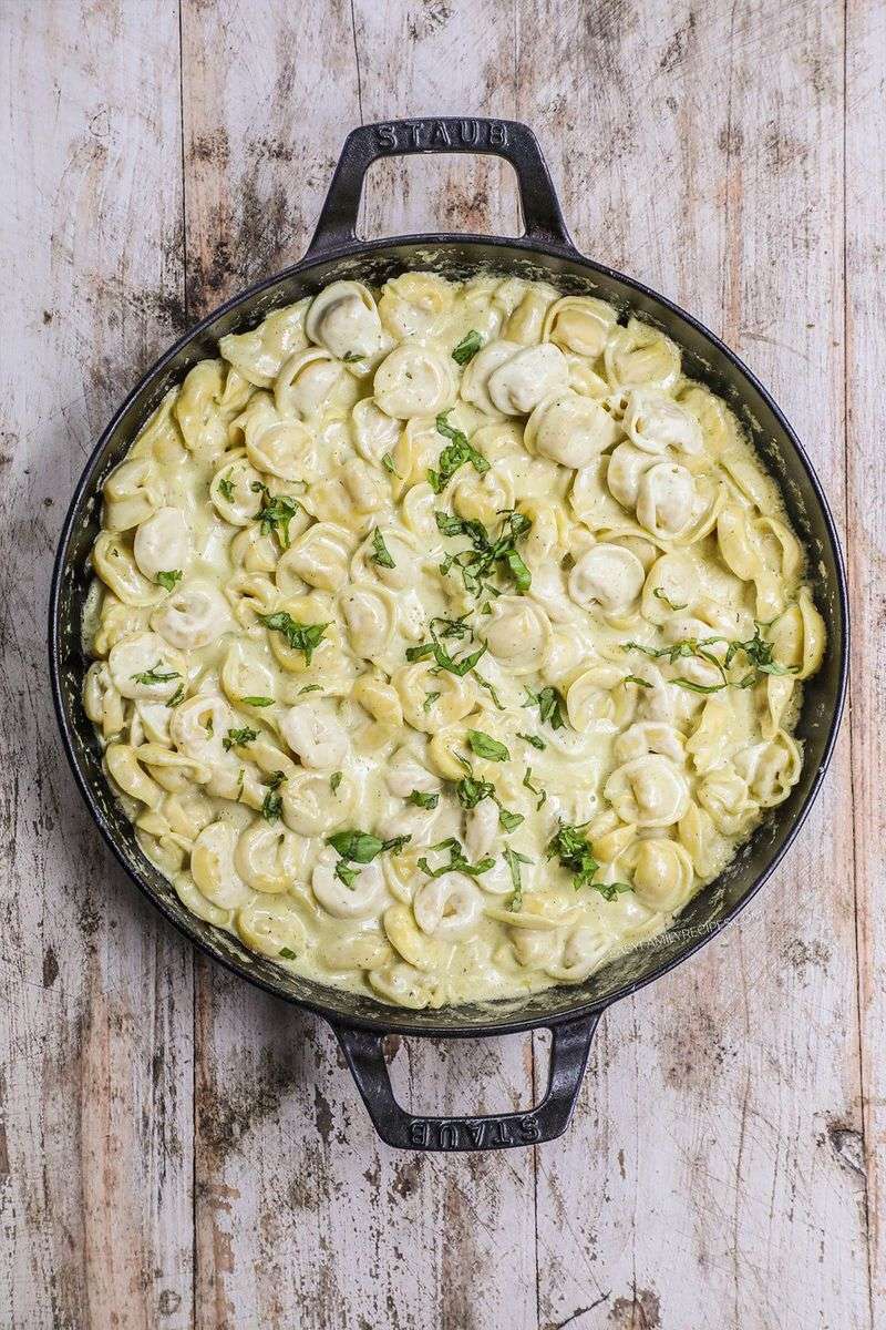 Tortellini In Creamy Pesto Sauce