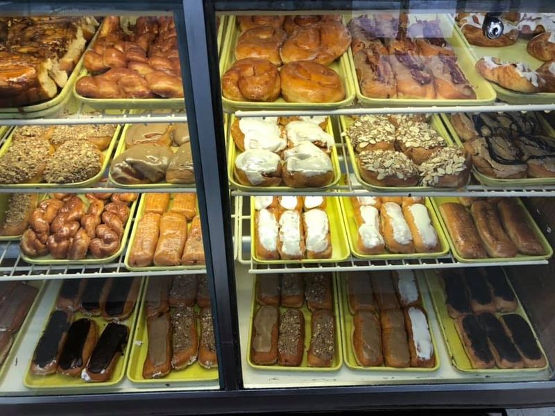 Jerry's Cakes & Donuts (South Dakota)