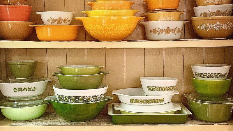 Vintage Pyrex Mixing Bowls