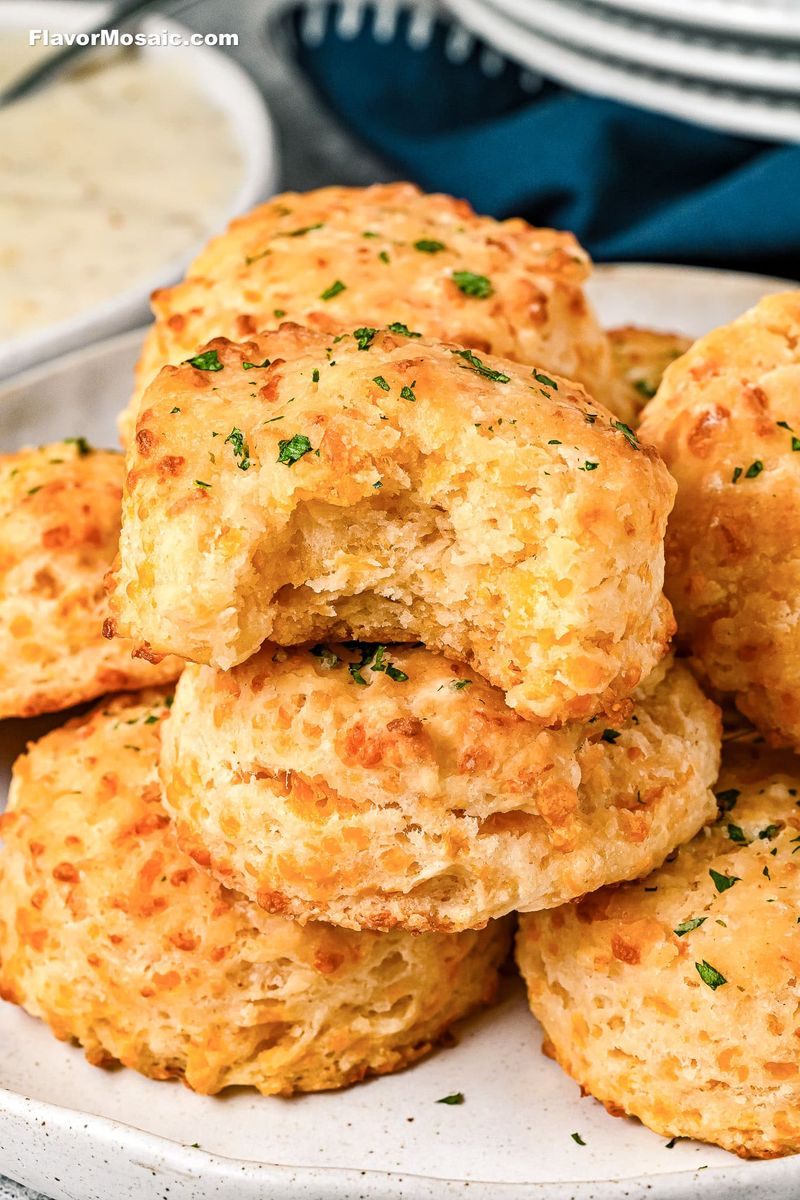 Red Lobster Cheddar Bay Biscuit Mix Bakes (freezer-friendly style)
