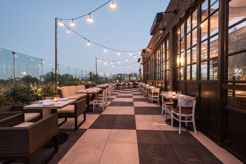 Catch LA: West Hollywood's Celebrity Hotspot in the Sky