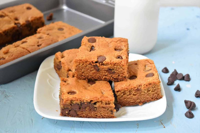 Mocha Espresso Chip Bars