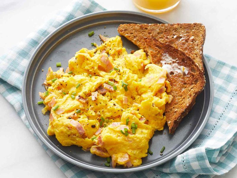 Breakfast-for-Dinner Scramble