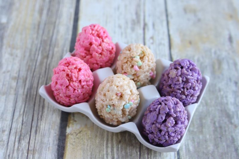 Rice Krispie Egg Pops