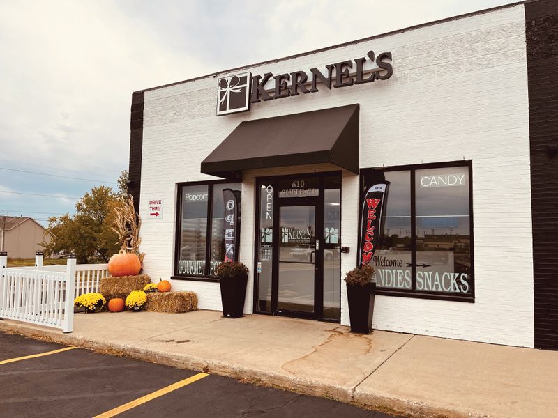 Kernel's Gourmet Popcorn & More (Geneva & Naperville)