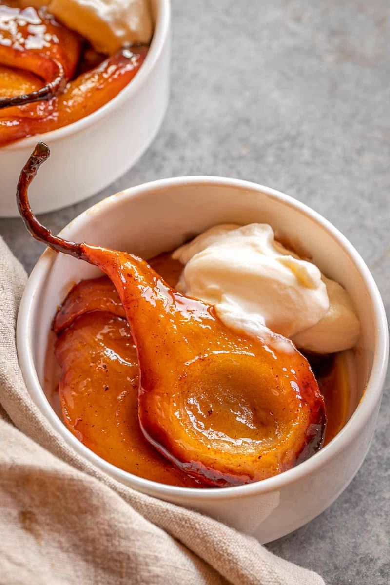 Baked Pears With Vanilla