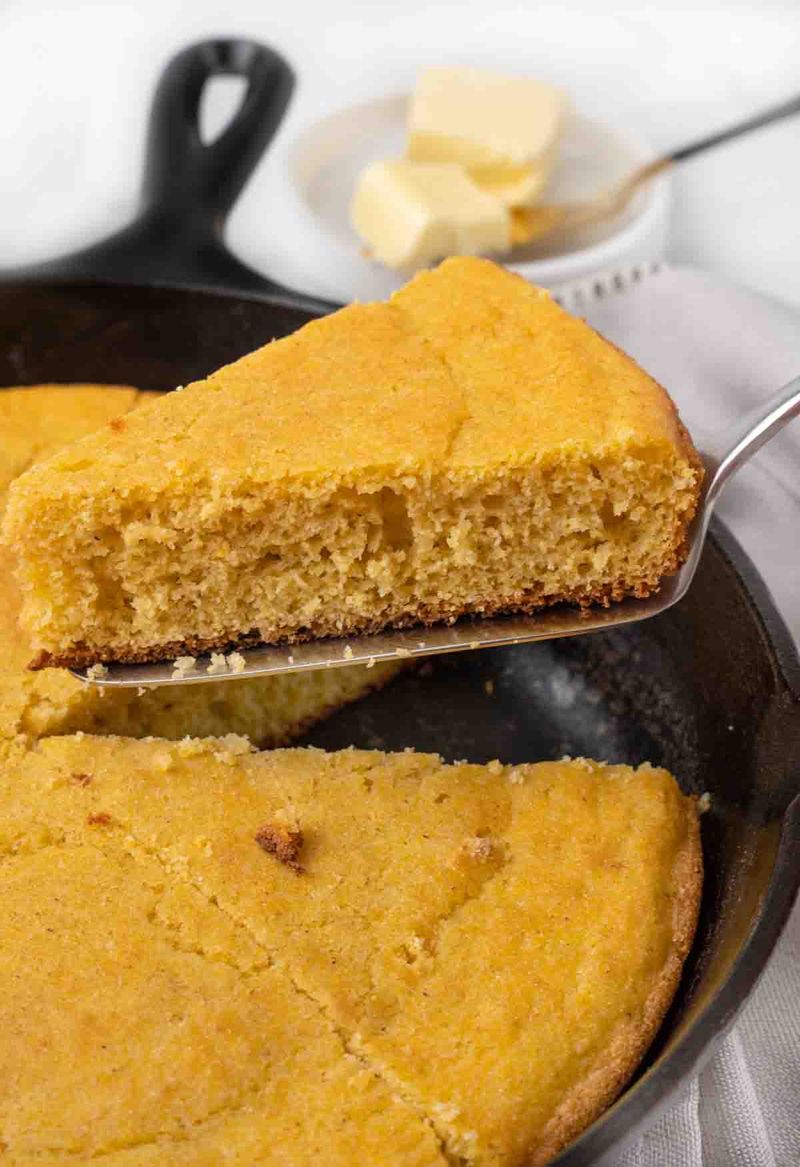 Skillet Cornbread With Honey Butter