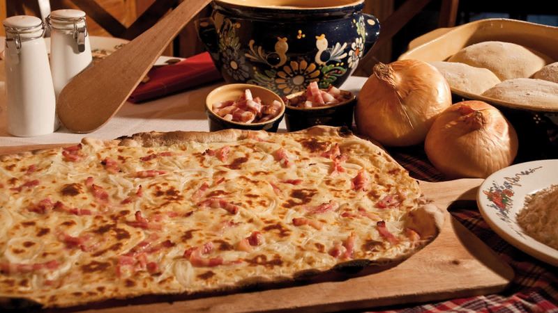 Tarte Flambée (Flammekueche)