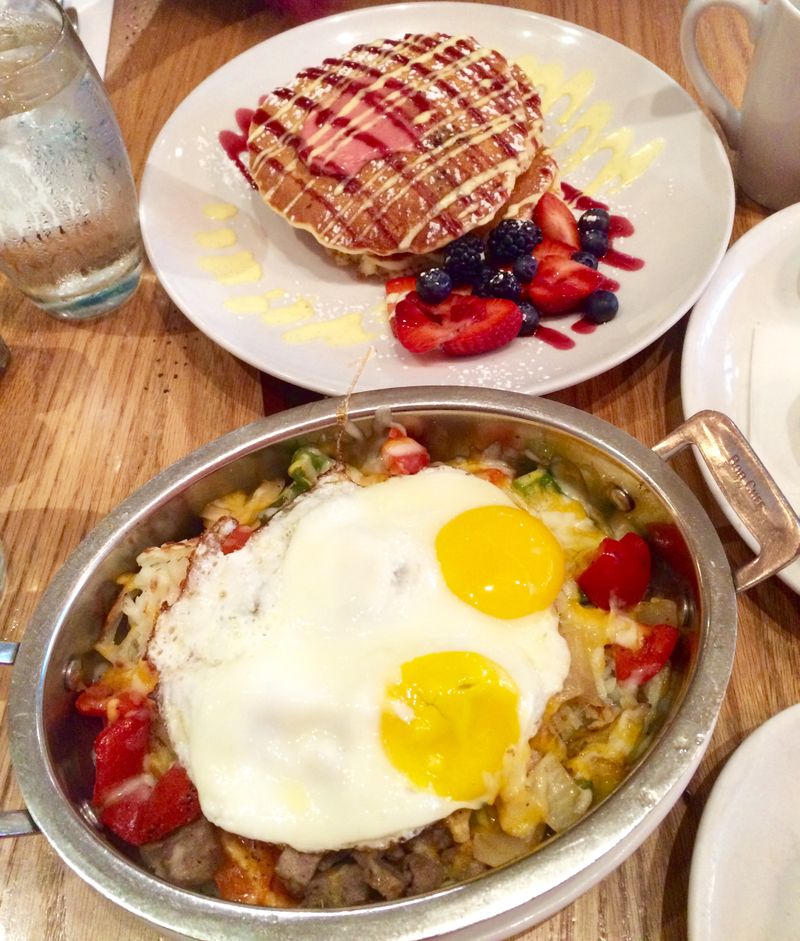 Wildberry Pancakes and Café - Illinois