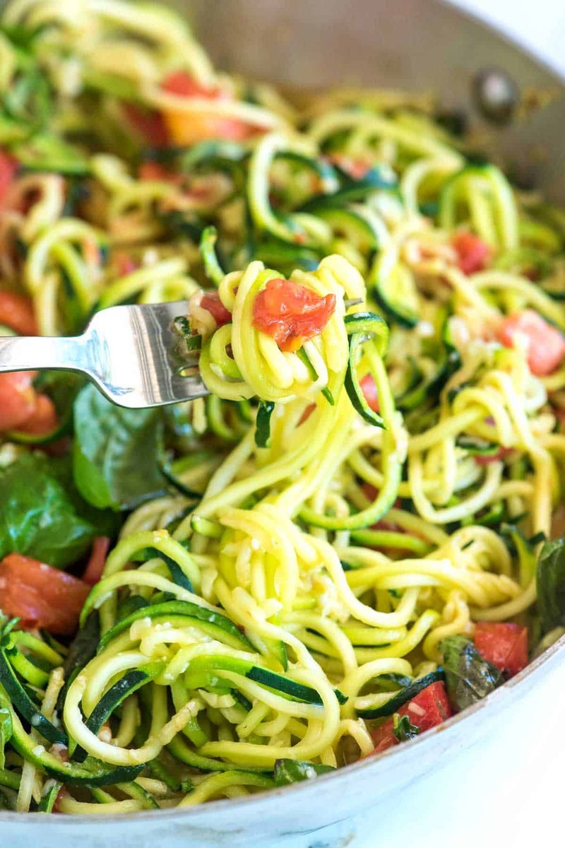 Zucchini Noodles with Garlic and Olive Oil