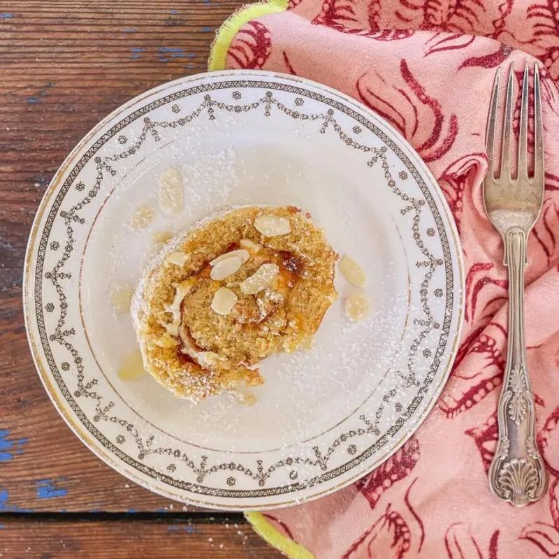 Almond Apricot Linzer Roll