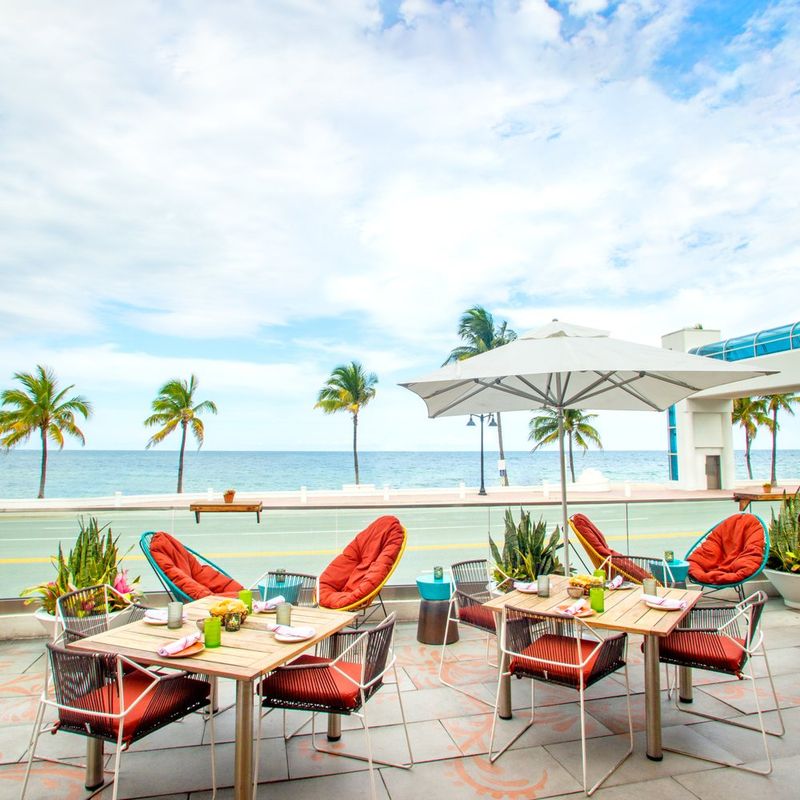 The Surf Lodge – Fort Lauderdale Beach