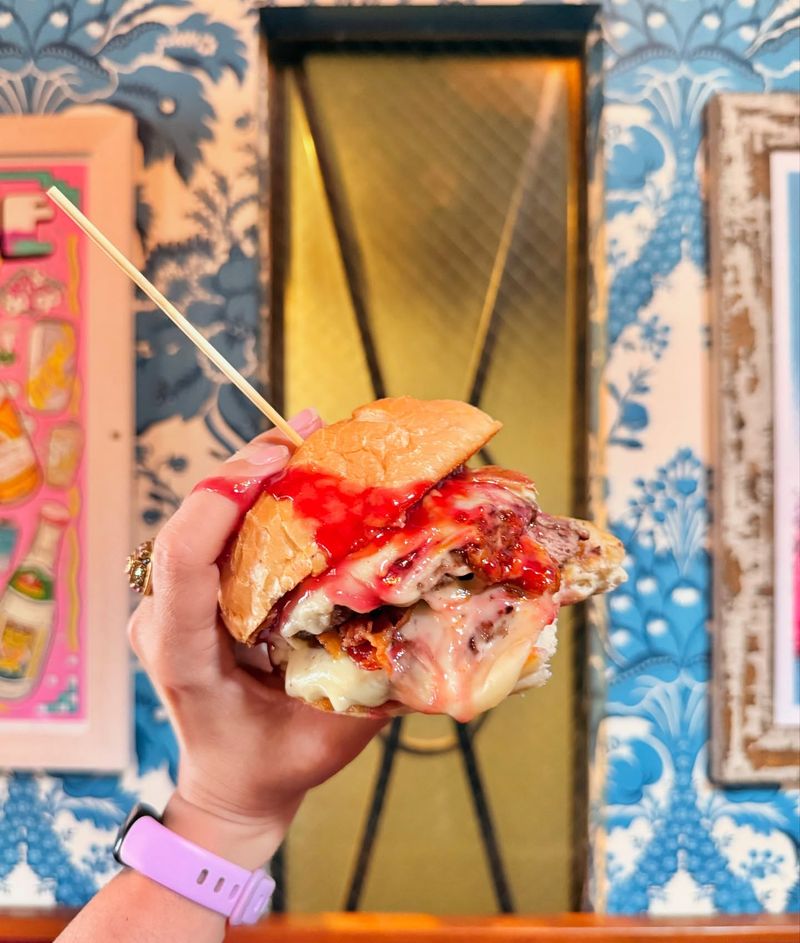 Lucky’s Last Chance, Philadelphia