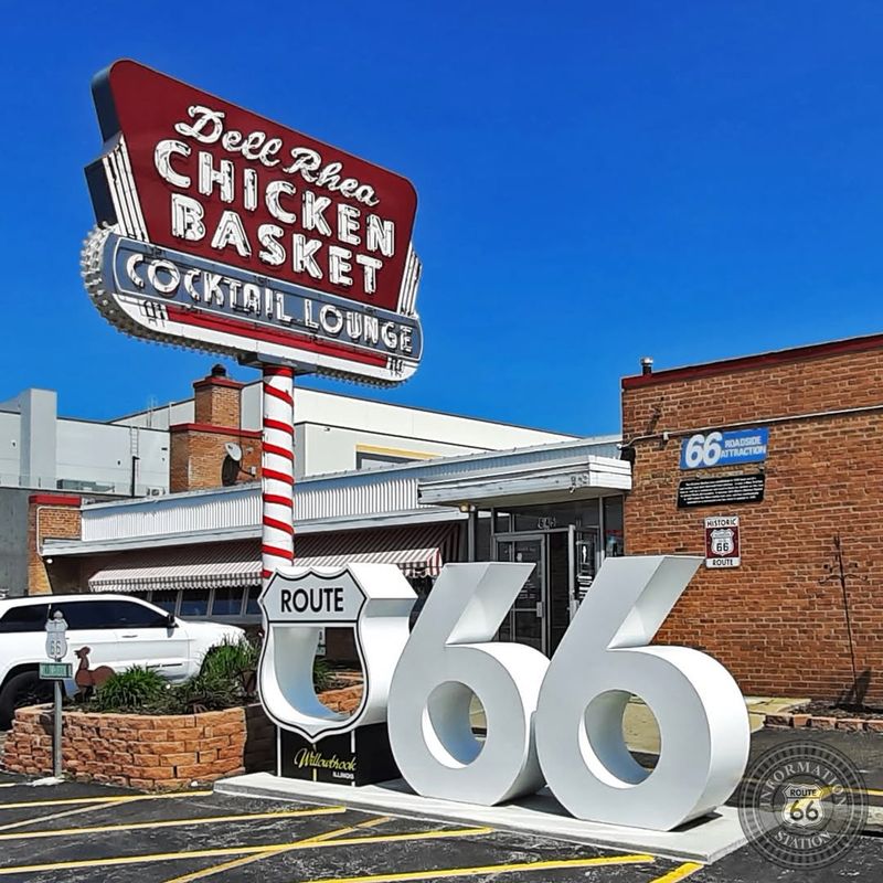 Dell Rhea's Chicken Basket (Illinois)