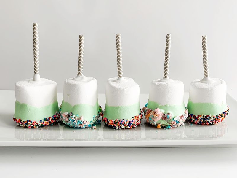 Rainbow Marshmallow Pops