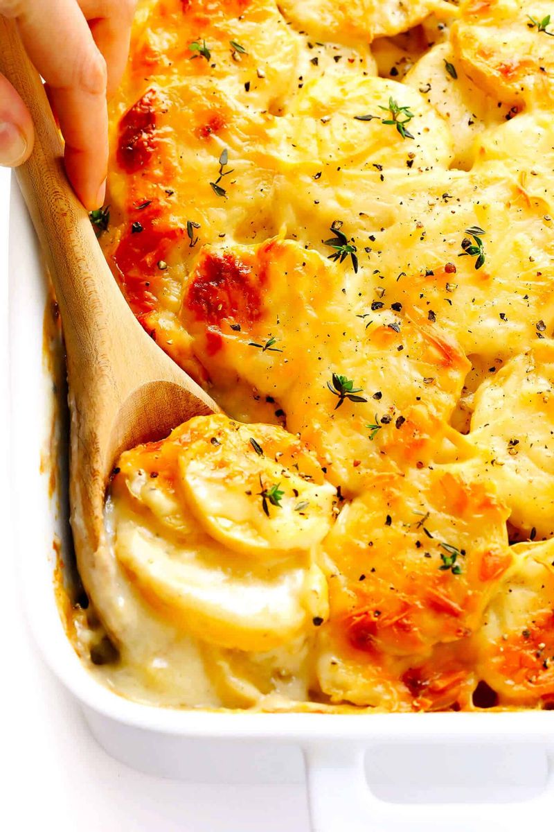 Cheesy Scalloped Potatoes