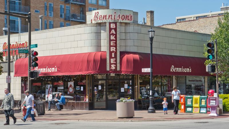 Bennison's Bakery (Illinois)