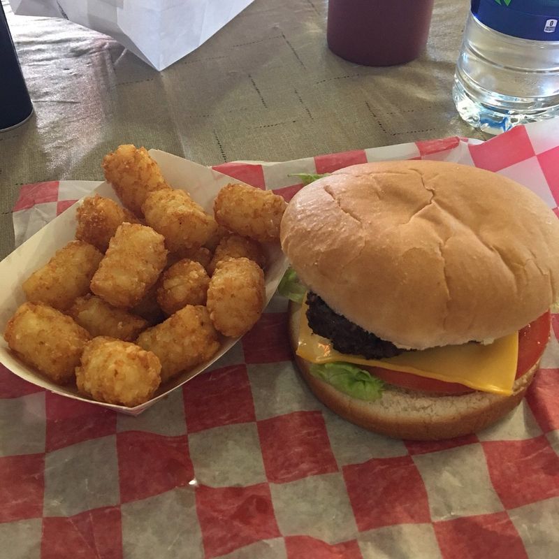 Phillips Grocery (Mississippi)