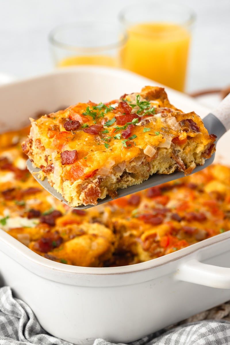 Cheesy Bacon and Egg Casserole