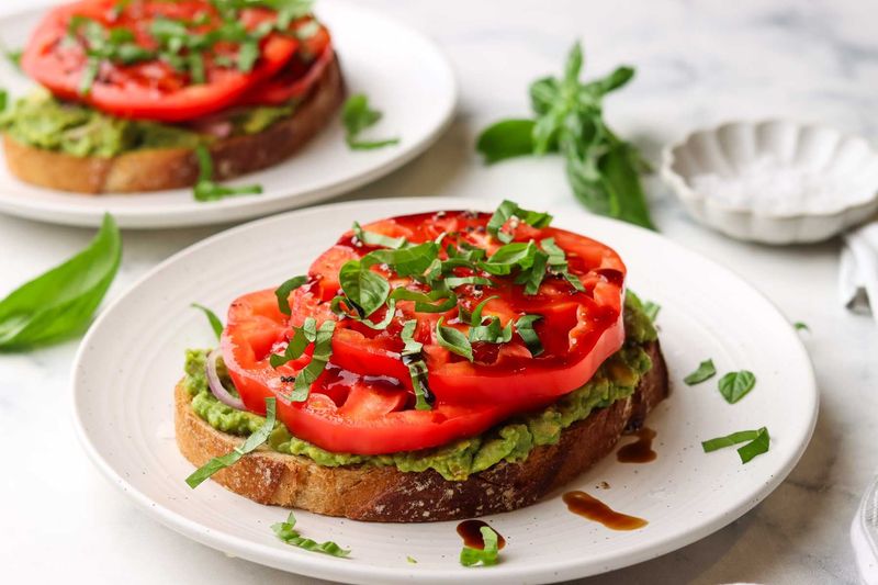 Avocado Toast With Tomato Slices