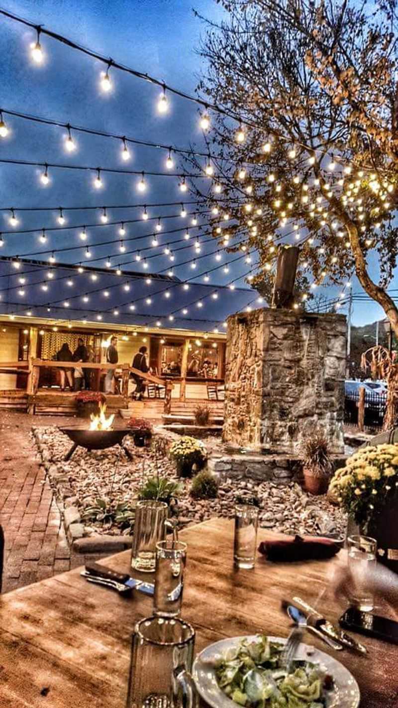 Boots Steakhouse – Dillsboro