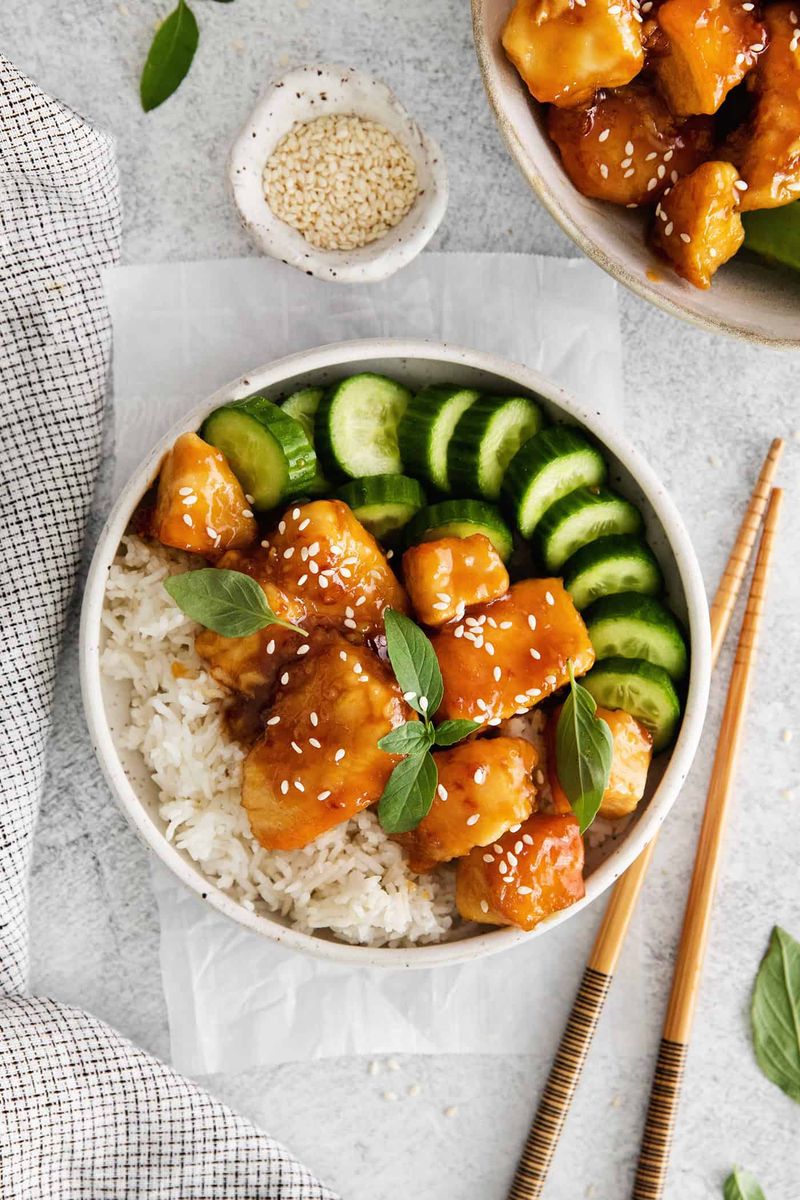 Honey Garlic Chicken Rice Bowl