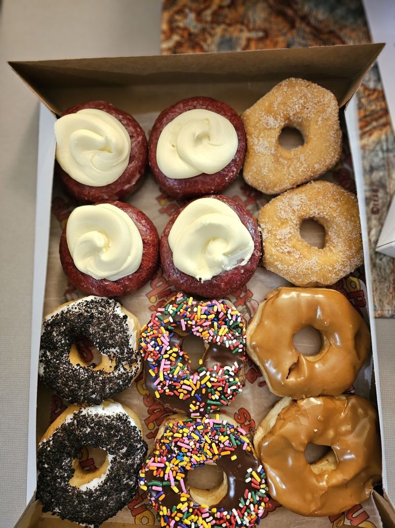 Gibson's Donuts (Tennessee)